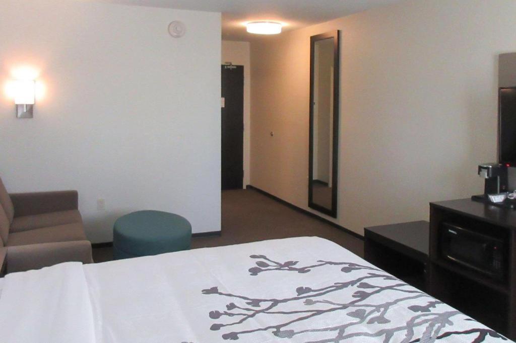 Sleep Inn & Suites Chiloquin-Crater Lake Junction Экстерьер фото
