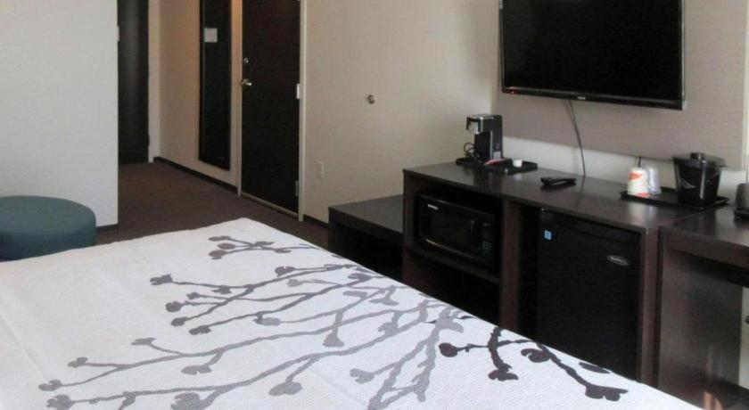 Sleep Inn & Suites Chiloquin-Crater Lake Junction Экстерьер фото
